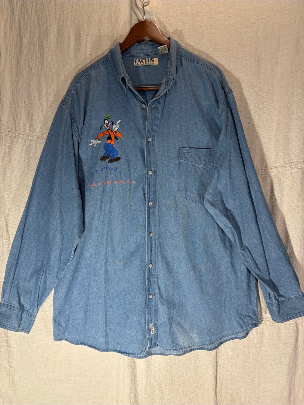 Vintage 90s Disney Goofy Embroidered Denim Button Down Shirt 1XLT Big & Tall